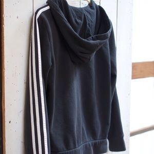 ADIDAS | Black Hoodie